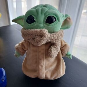 Star Wars Mattel Mandalorian Plush 8in